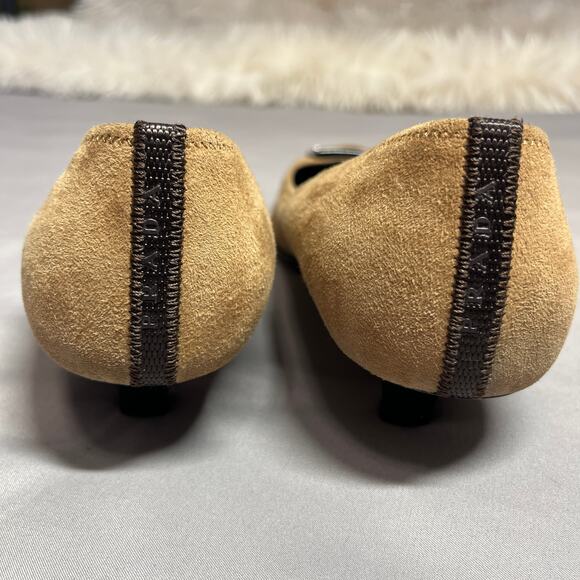 Prada Kitten Heels Iconic Mod Buckle Square Toe sz 40 (size 9.5-10) Old Money - Picture 6 of 16